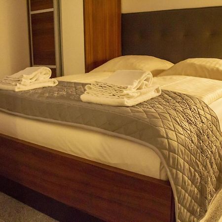 Bluestone Boarding Apartments Dusseldorf Luaran gambar